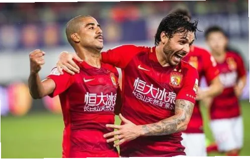 核心引援：补强锋线新血**